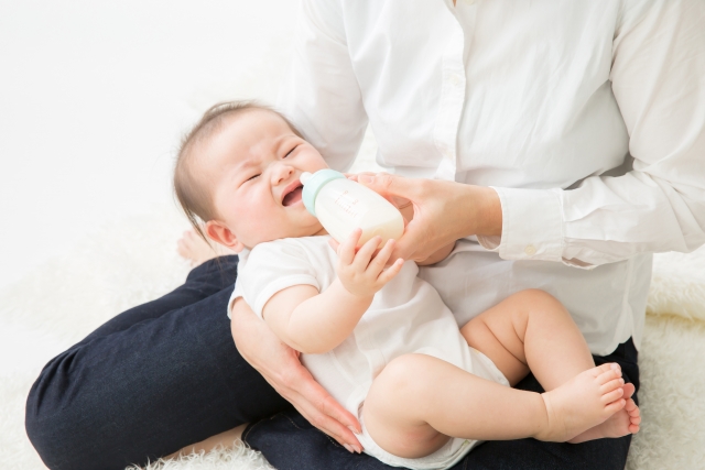 育児中の姿勢の悪さも不調の原因になります