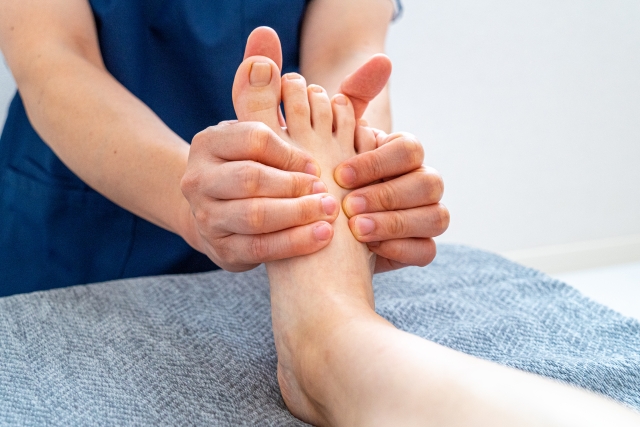 歪んだ身体を整える施術で血流を向上させ症状を改善します