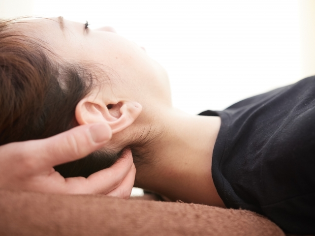 ソフトで身体に負担の少ない施術で症状を改善します